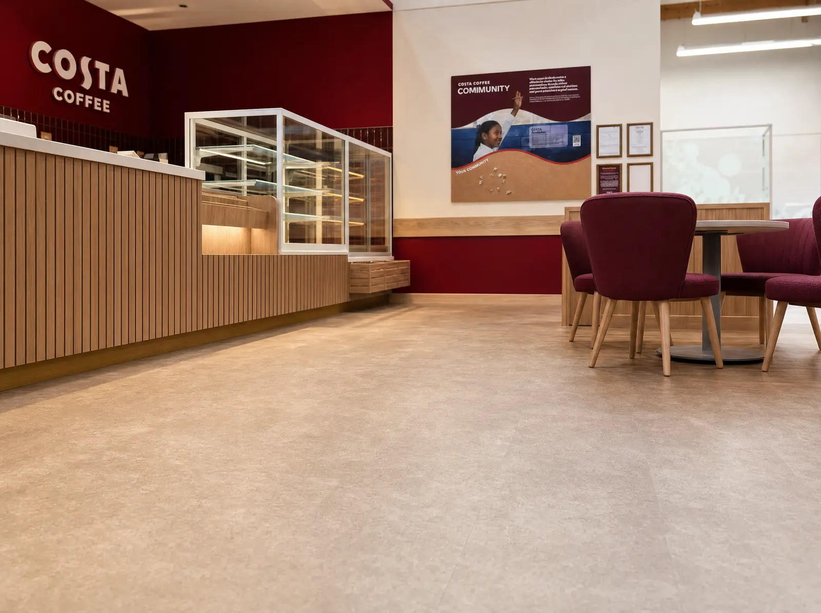 Costa Coffee flooring - image 3