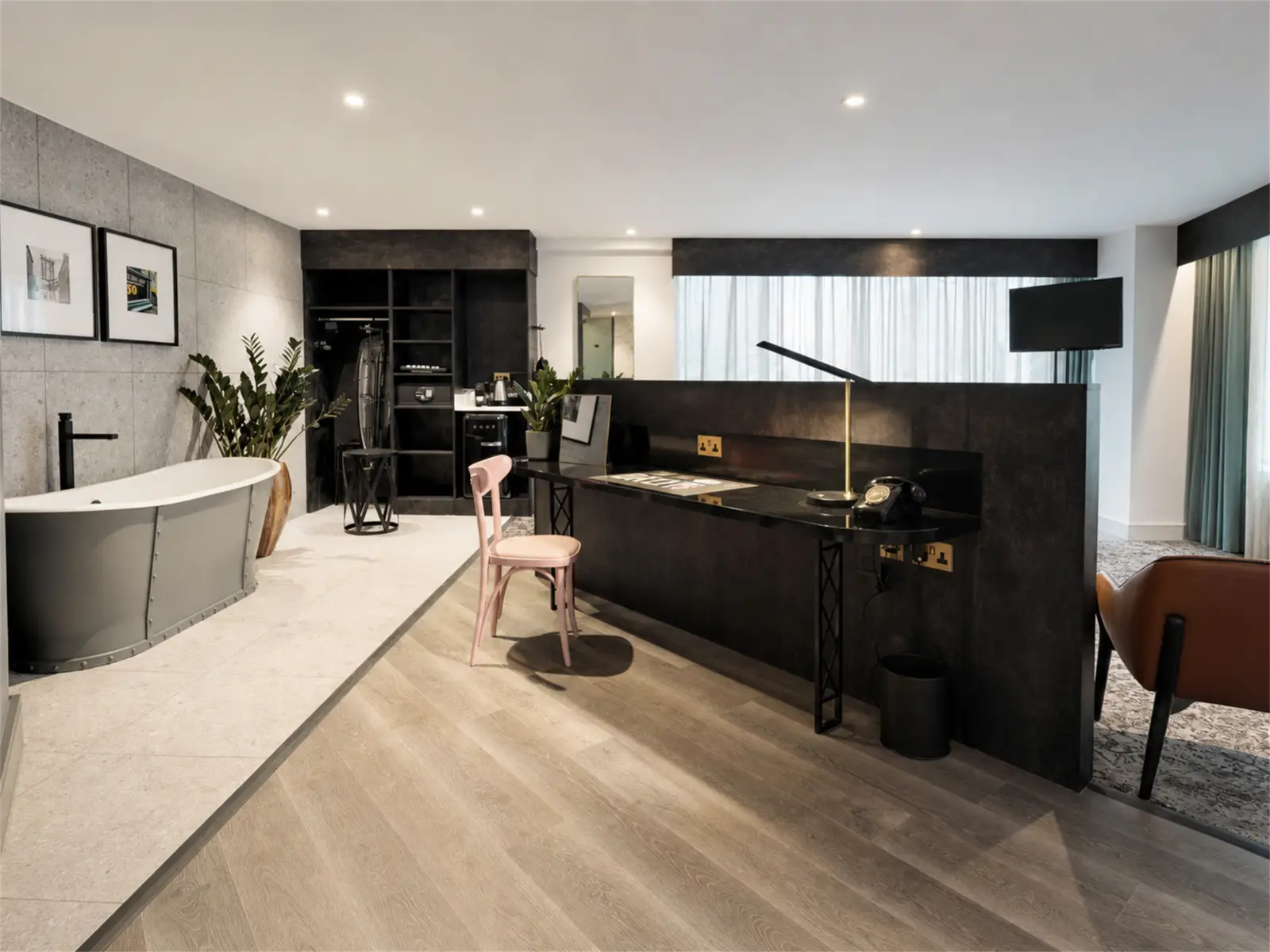 Hotel Brooklyn flooring - image 4