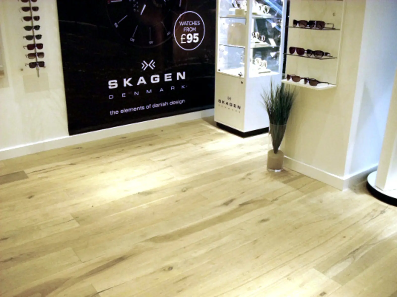 Westfield Stratford flooring - image 16